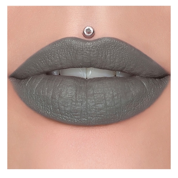 DRILL SERGEANT New in Box Jeffree Star Velvet Trap Lipstick Sultry Gray matte - Picture 1 of 6